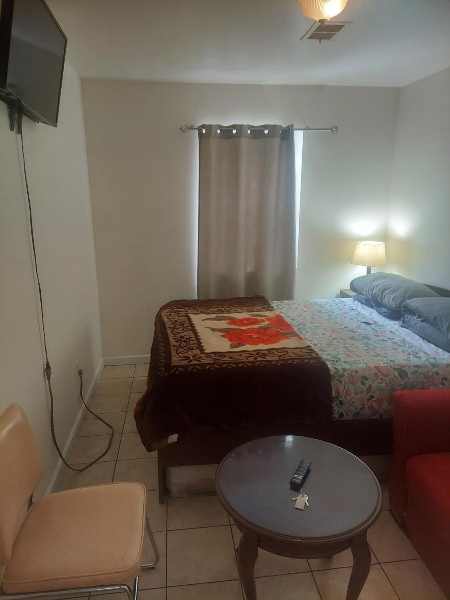 Crystal Room 1 Guest House Near 12Mins To Ewr Airport / Prudential / Njit / Penn Station Newark Exterior foto